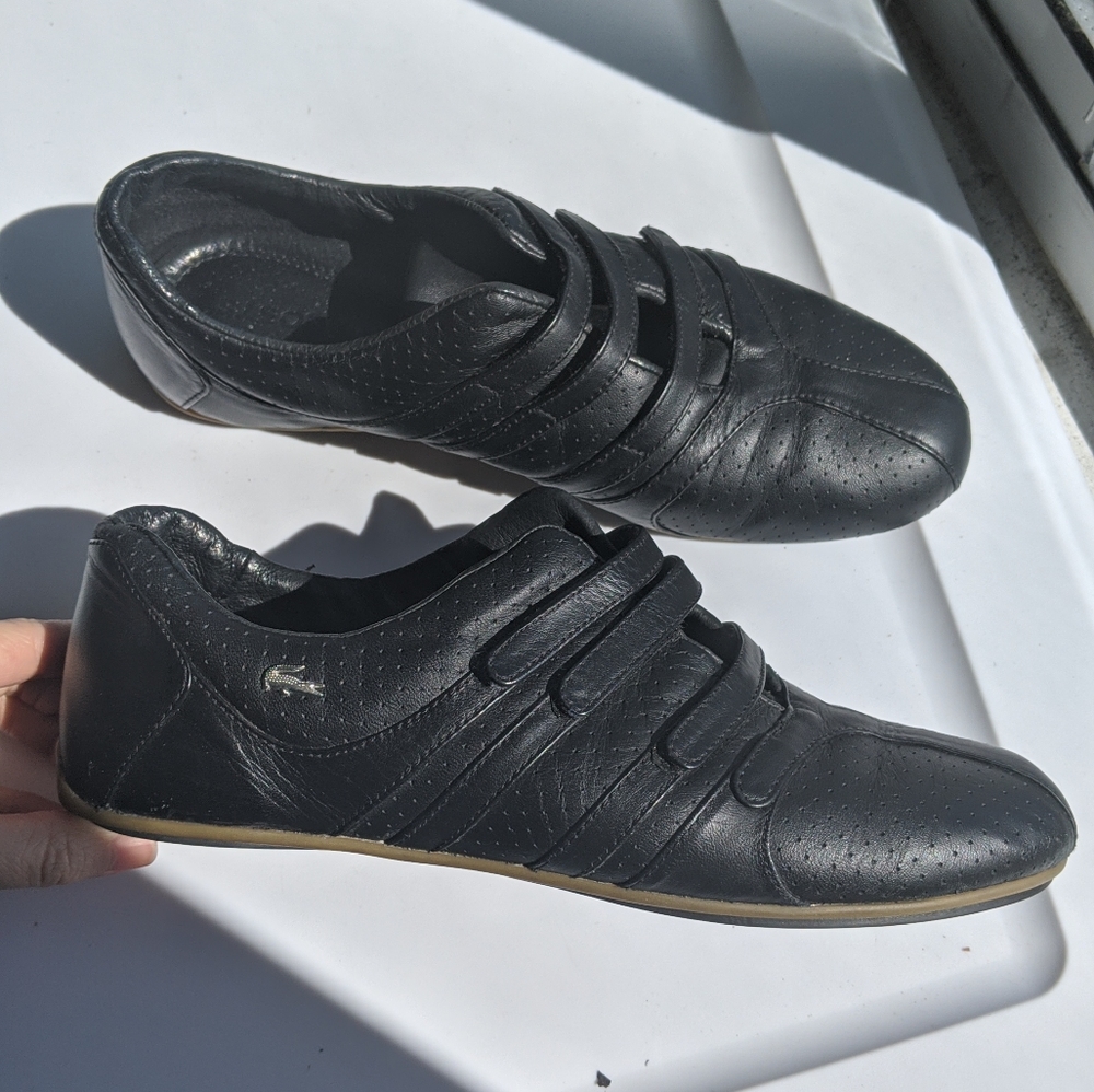 Lacoste - black leather sneakers - sz 7